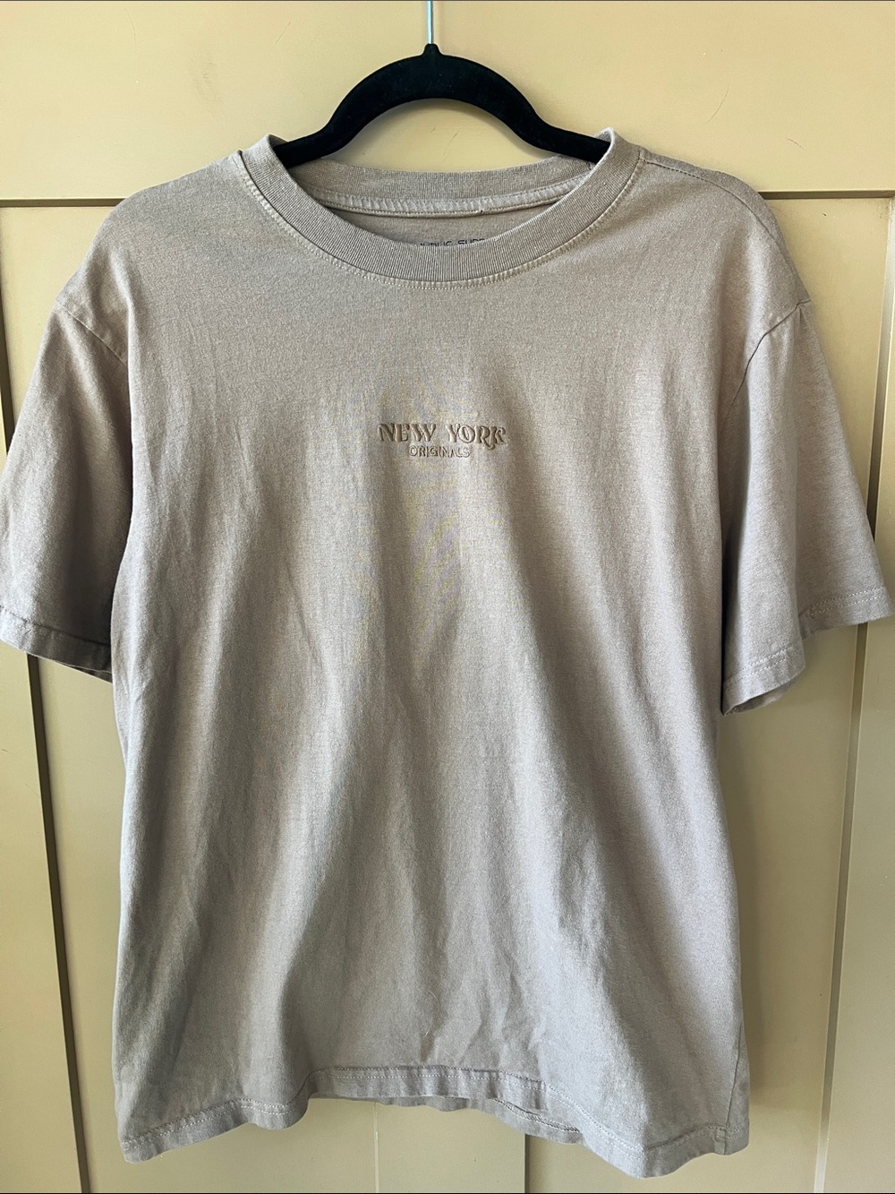 Public Supply M NYC New York Embroidered Crewneck T-Shirt - Taupe Cotton